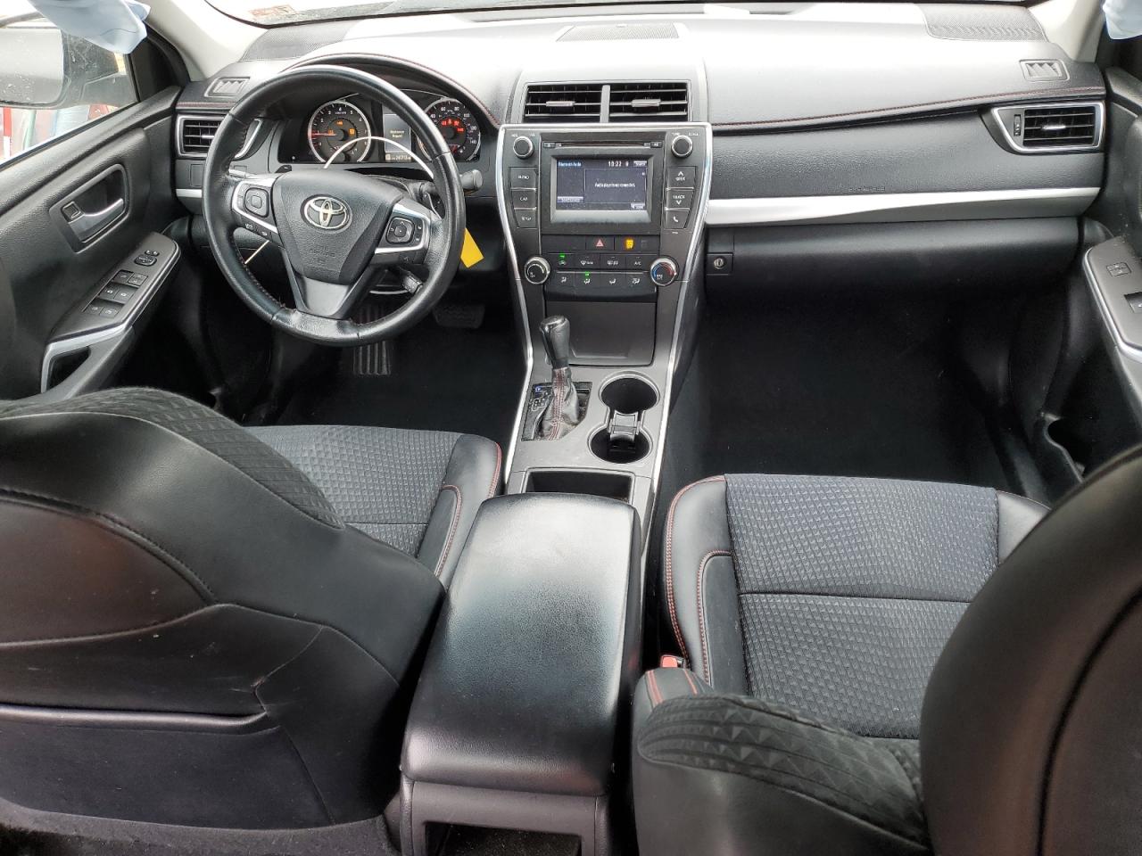 2015 Toyota Camry - Image 8