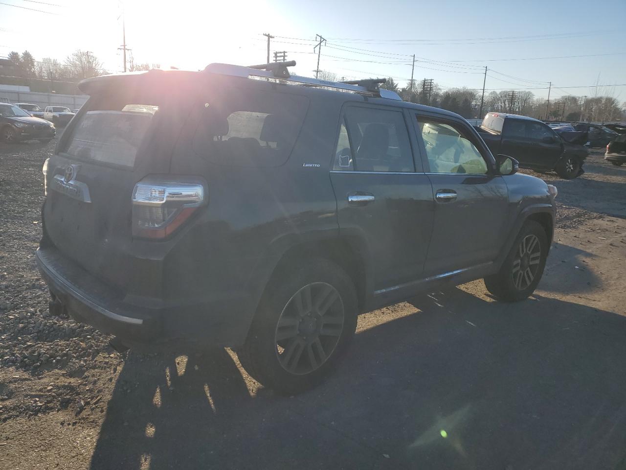 2014 Toyota 4Runner - Image 3