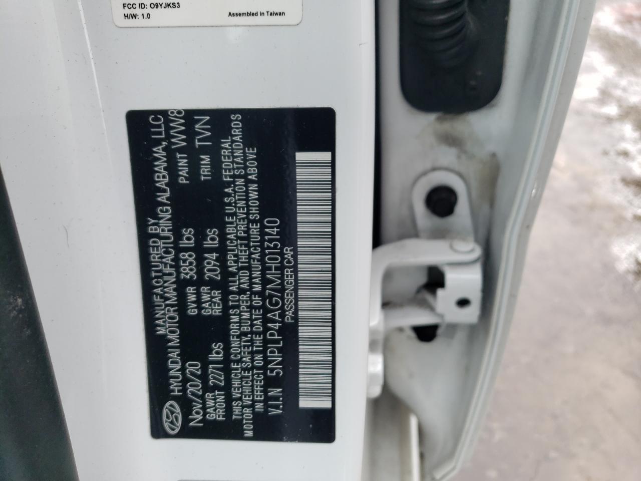 2021 Hyundai Elantra - Image 13