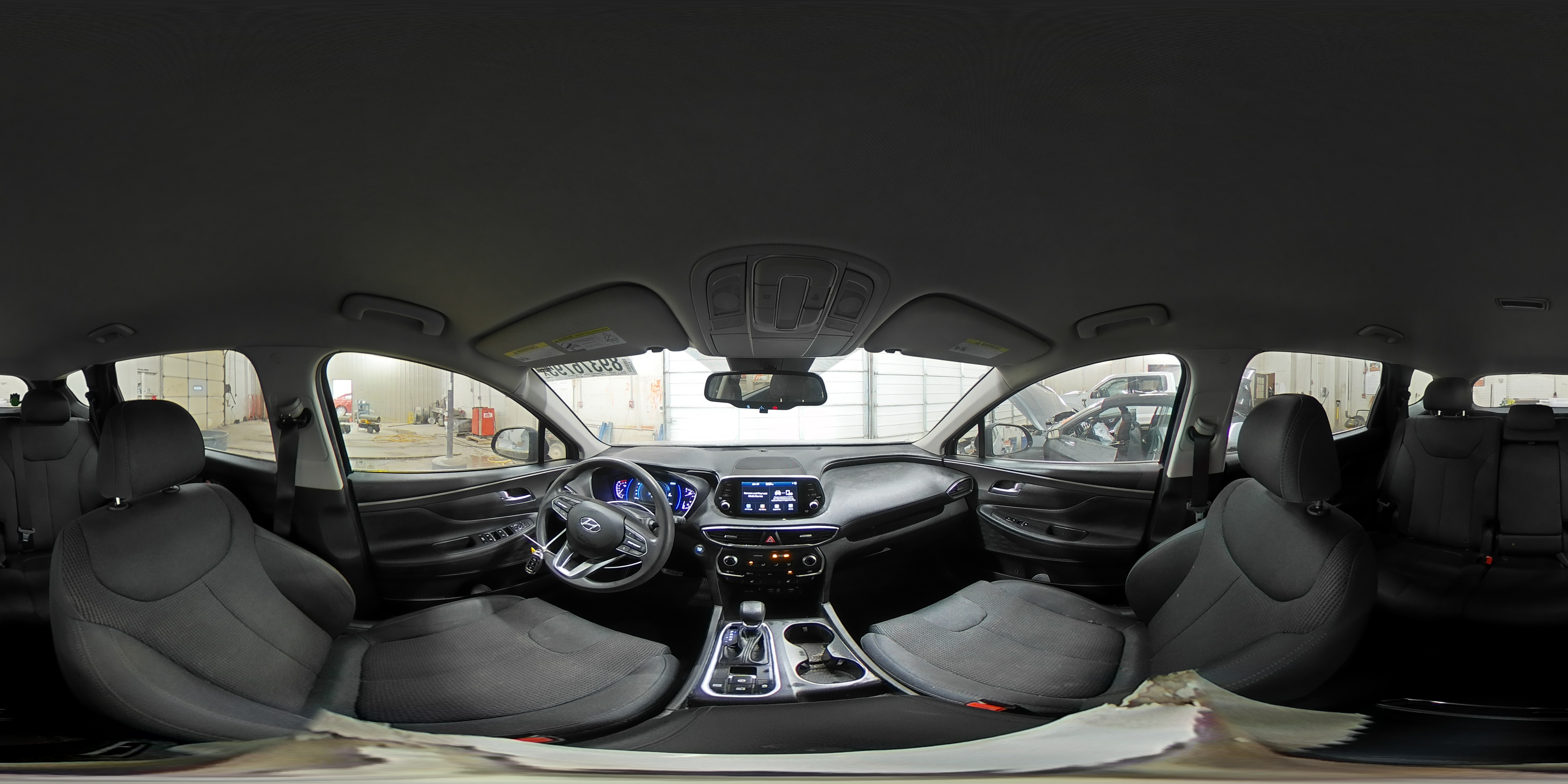 2020 Hyundai Santa Fe - Image 16