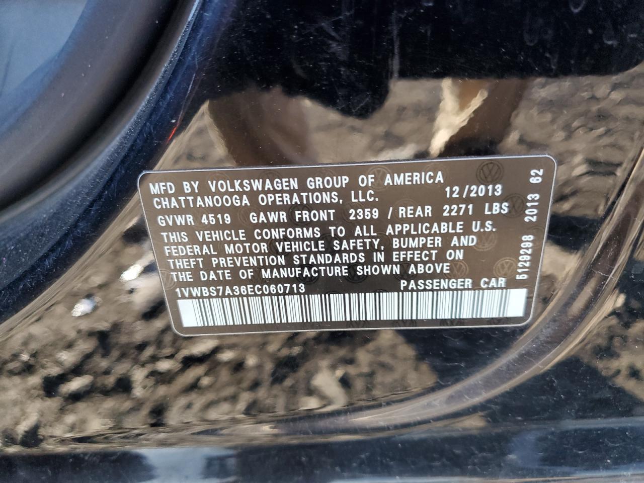 2014 Volkswagen Passat - Image 12