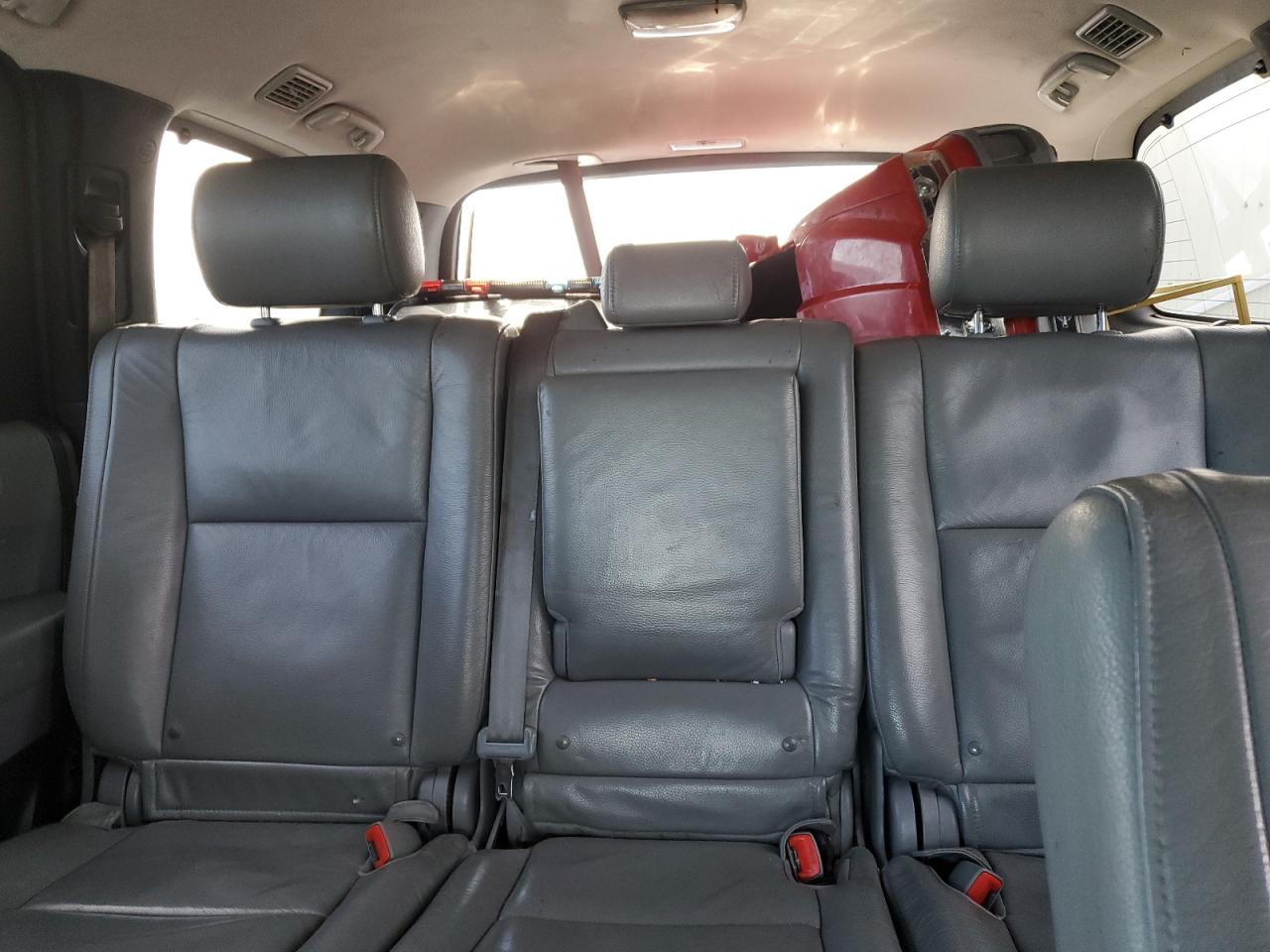 2010 Toyota Sequoia - Image 10