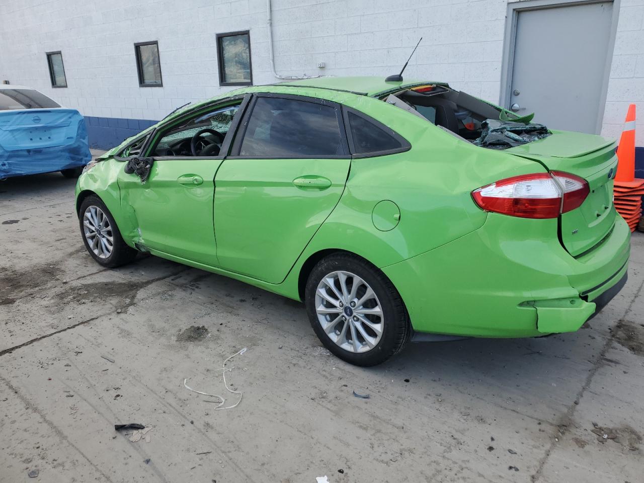 2014 Ford Fiesta - Image 2