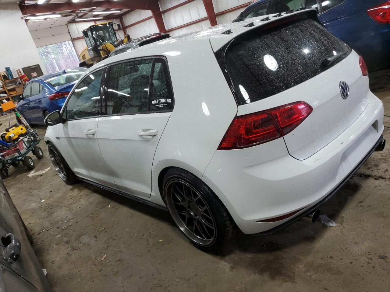 2016 Volkswagen GTI - Image 2
