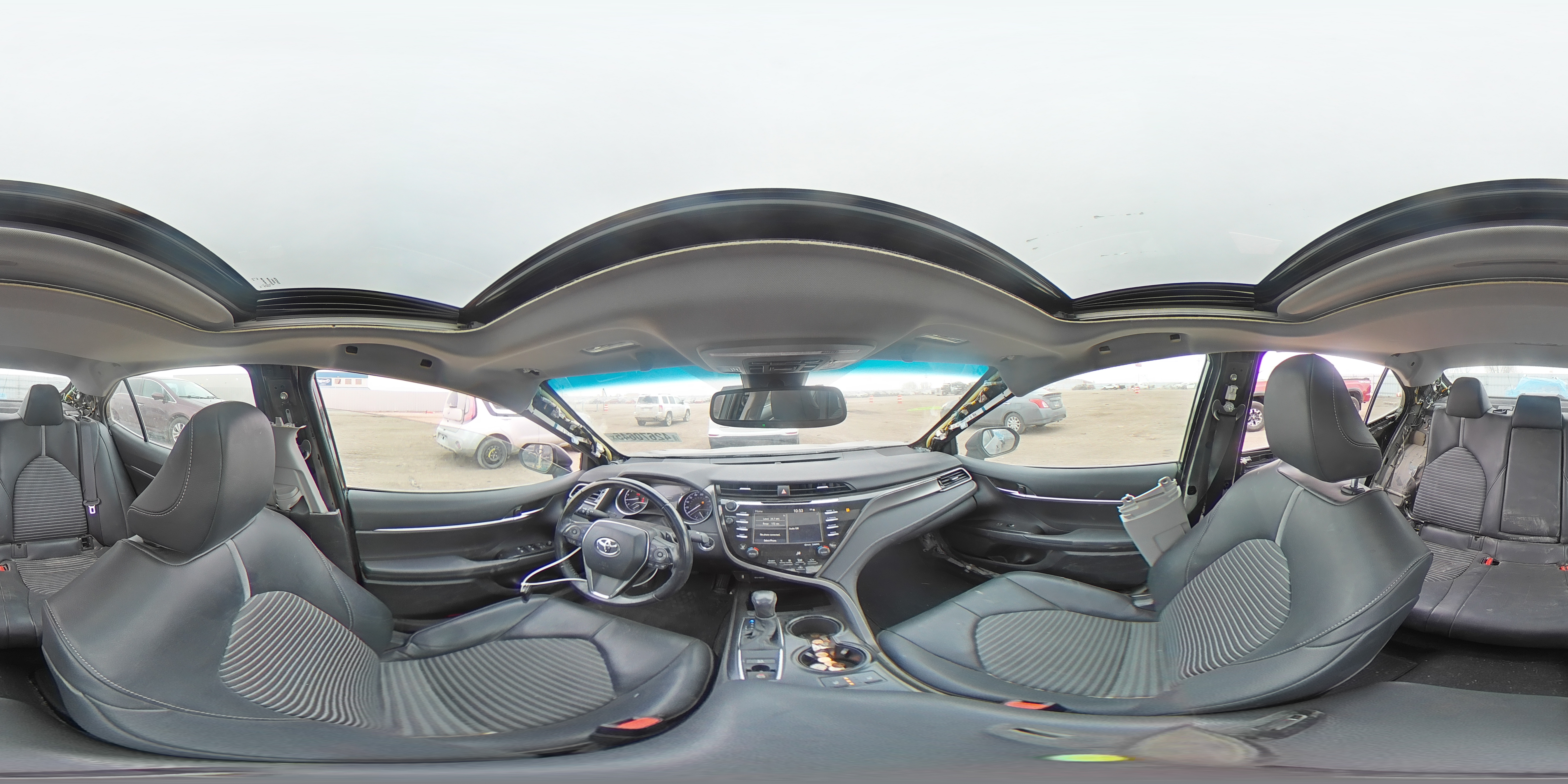 2020 Toyota Camry Se VIN: 4T1J11BK2LU004212 Lot: 42670645