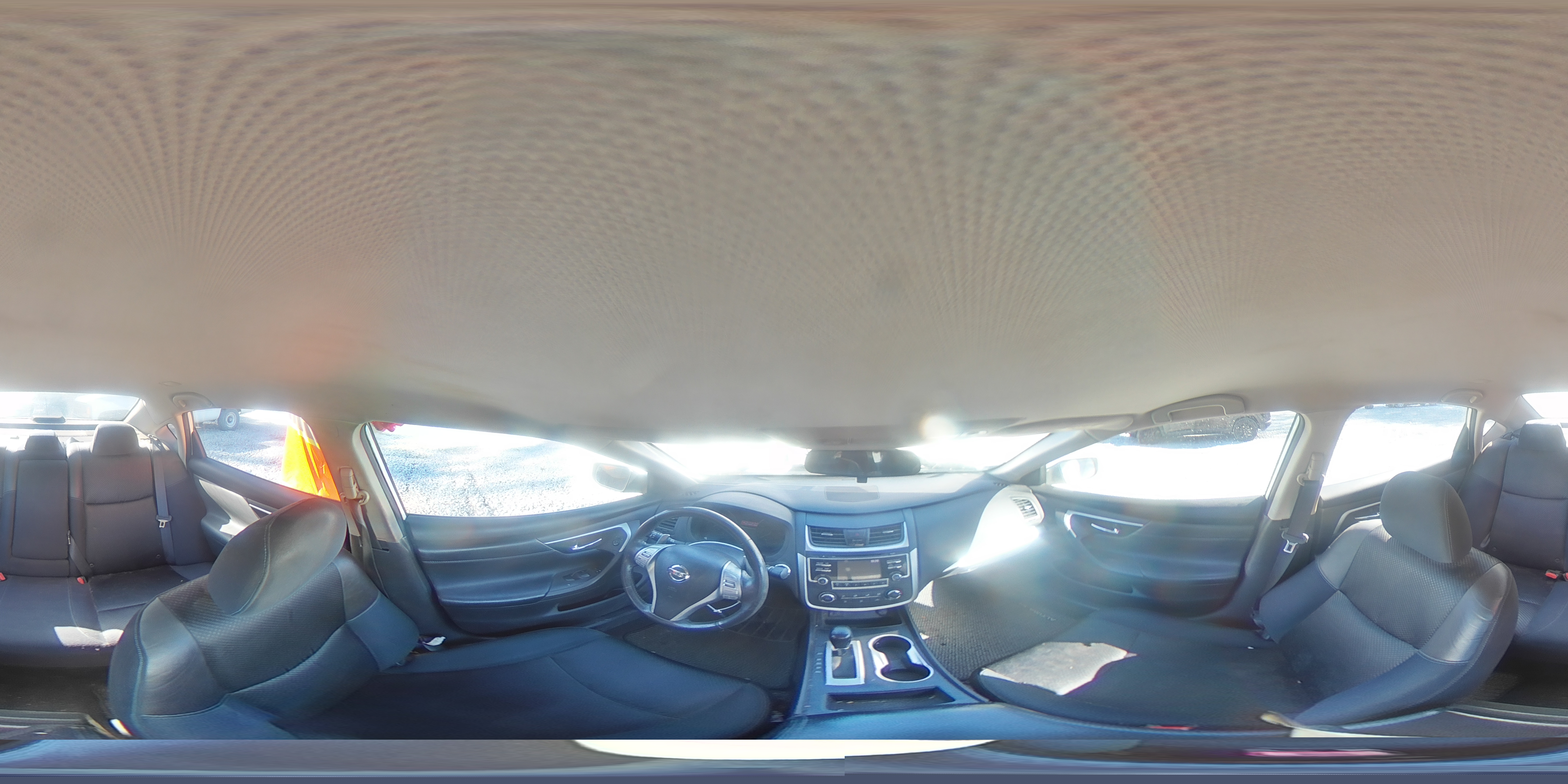 2017 Nissan Altima - Image 13
