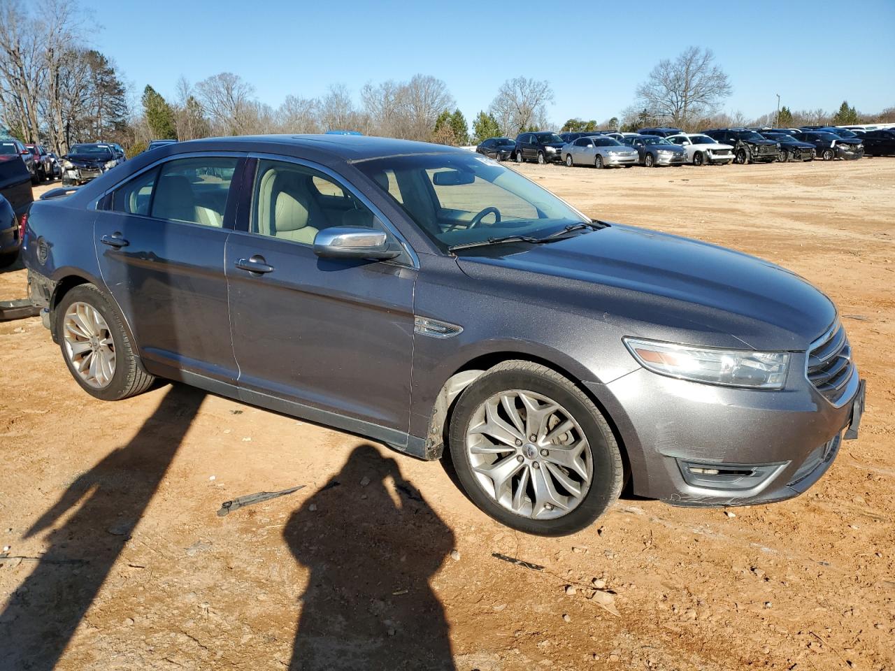 2013 Ford Taurus - Image 4