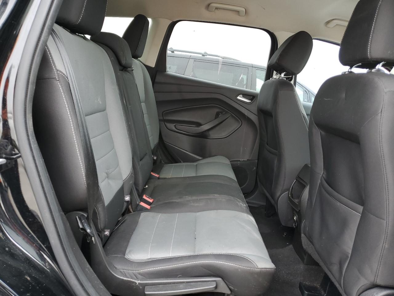 2016 Ford Escape - Image 11