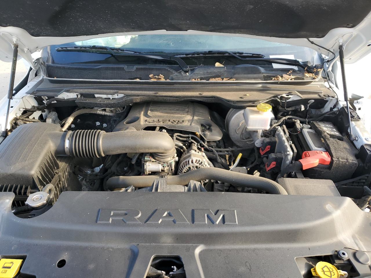 2022 RAM 1500 - Image 11