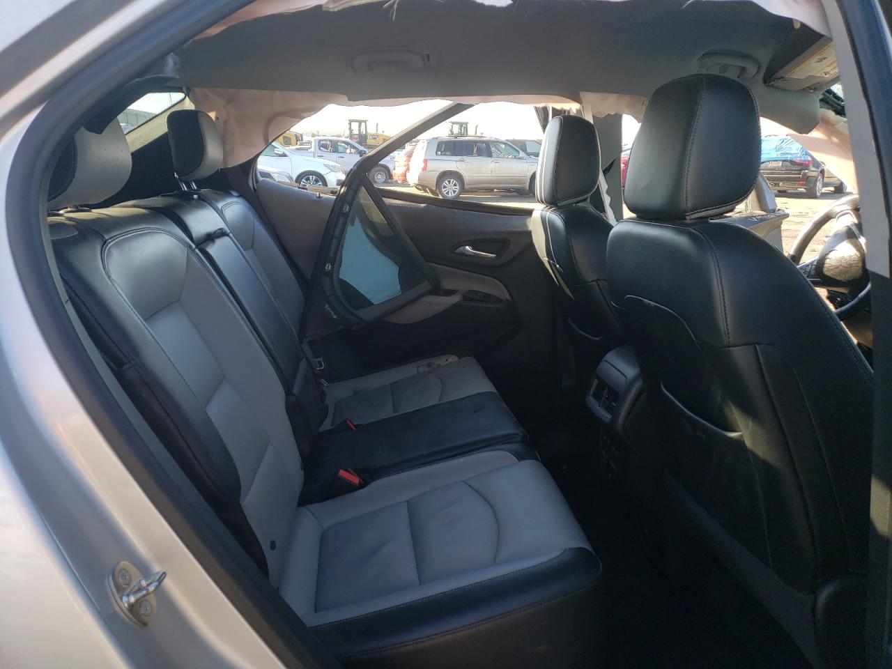 3GNAXMEV2JS566187 CHEVROLET EQUINOX 2018