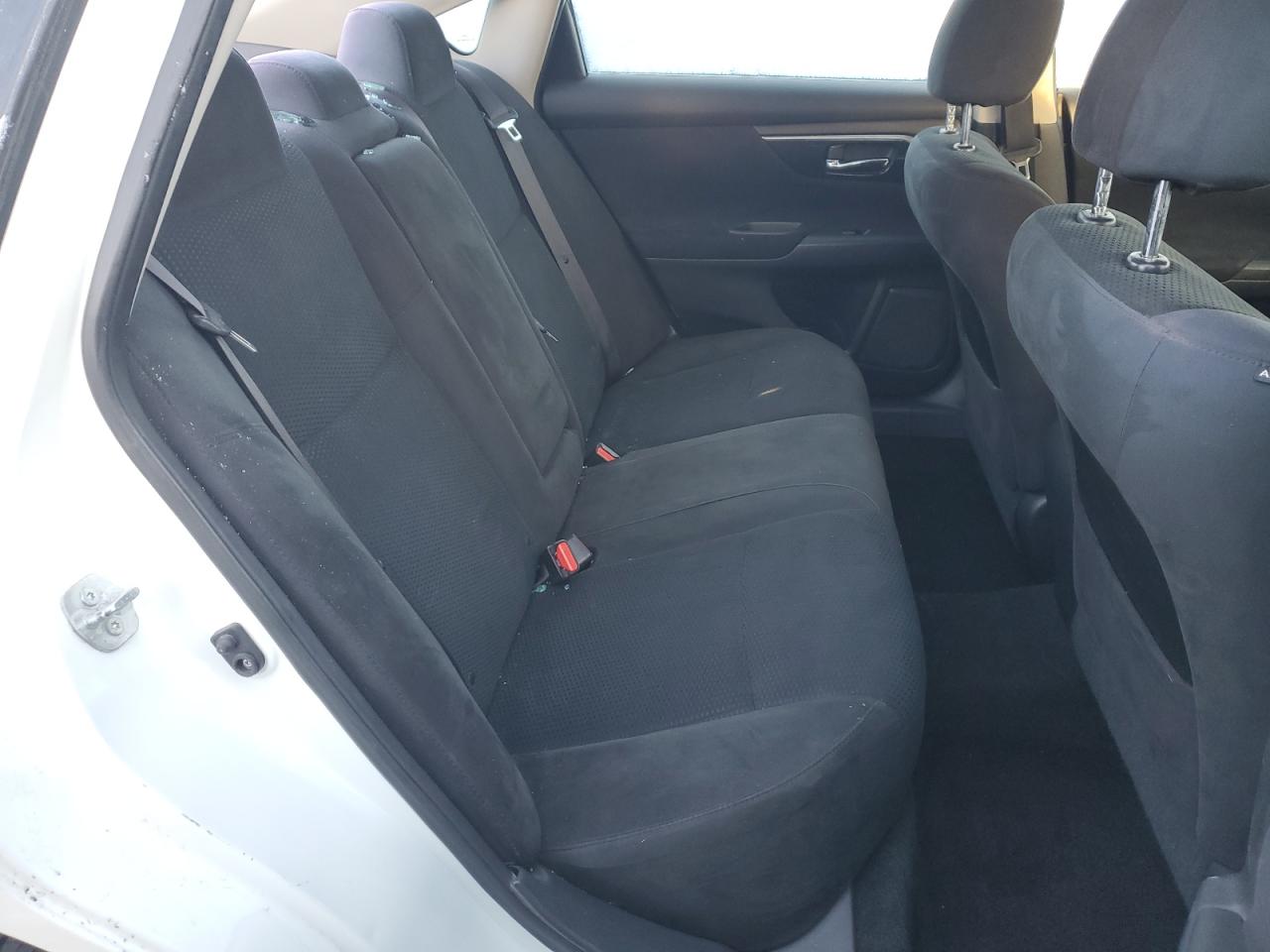 2014 Nissan Altima - Image 10