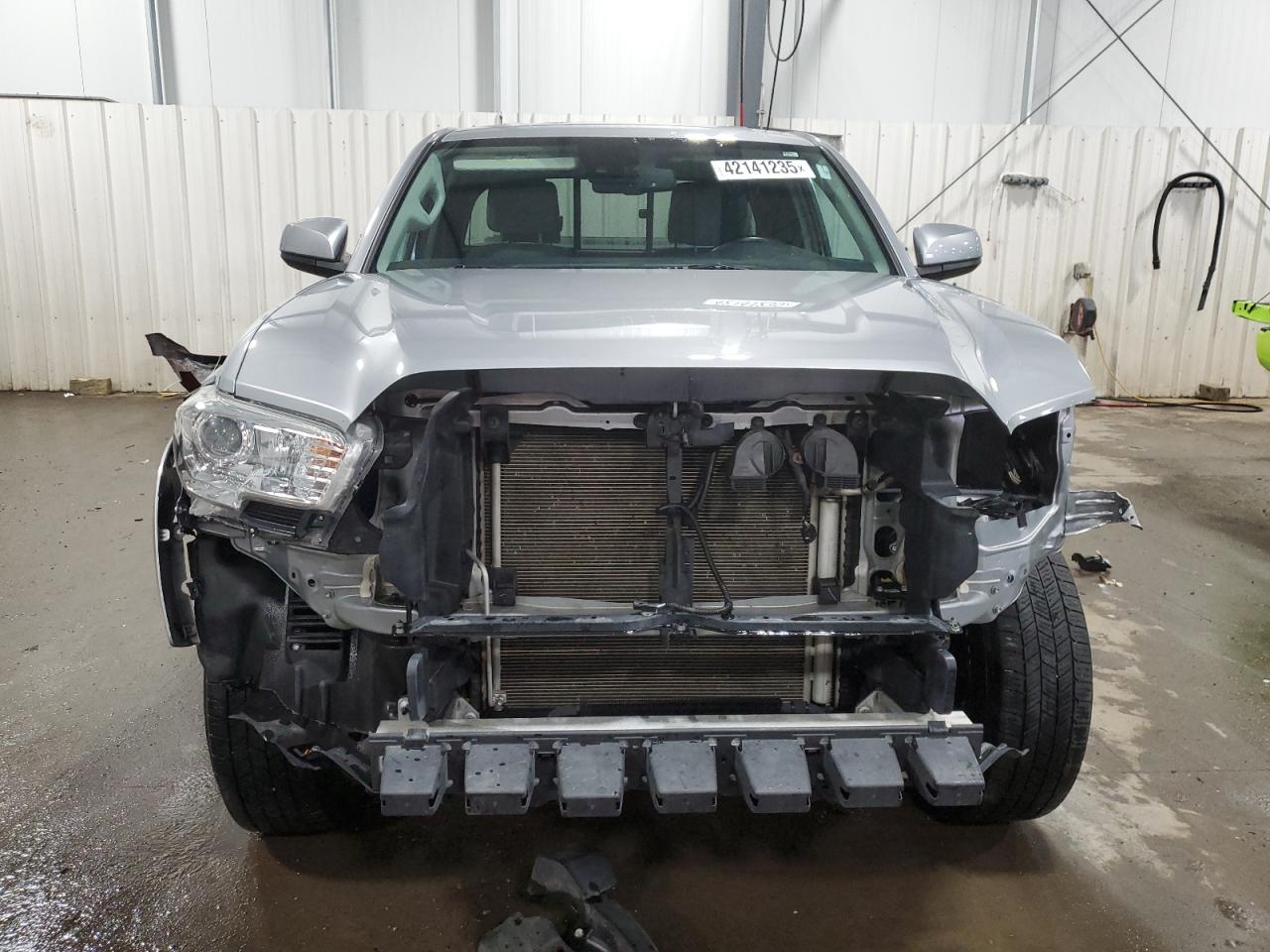 2020 Toyota Tacoma - Image 5