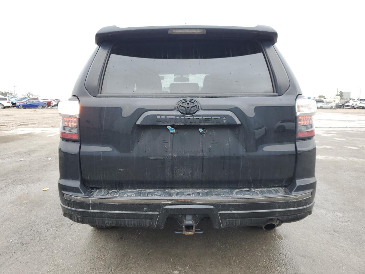 2019 Toyota 4Runner - Image 6