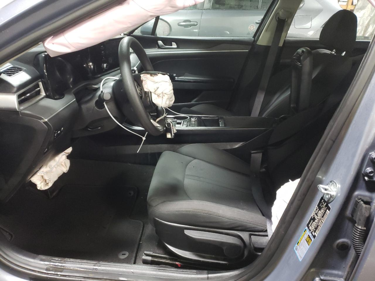 2023 Kia K5 - Image 7