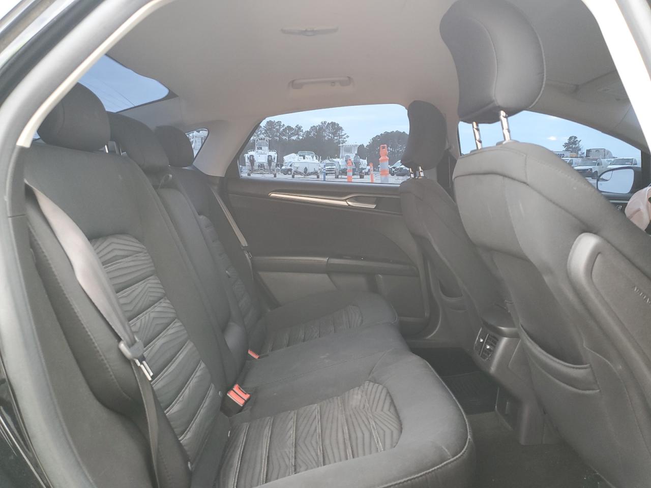 2016 Ford Fusion - Image 10