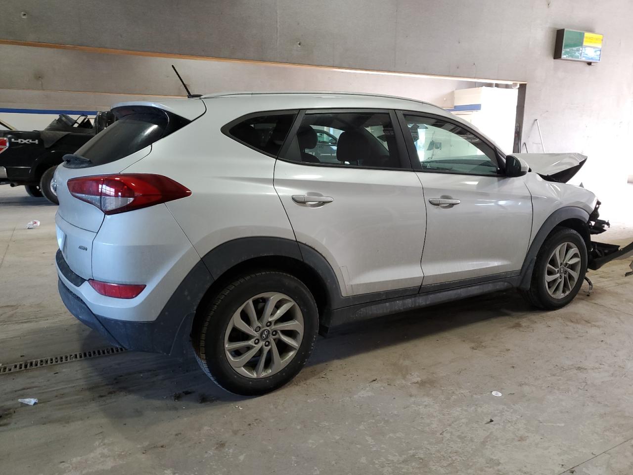 2016 Hyundai Tucson - Image 3
