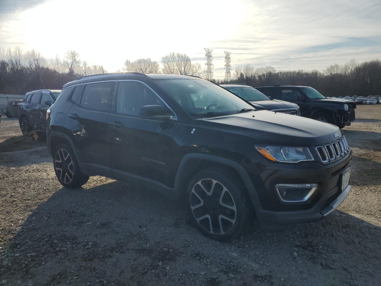 2018 Jeep Compass - Image 4