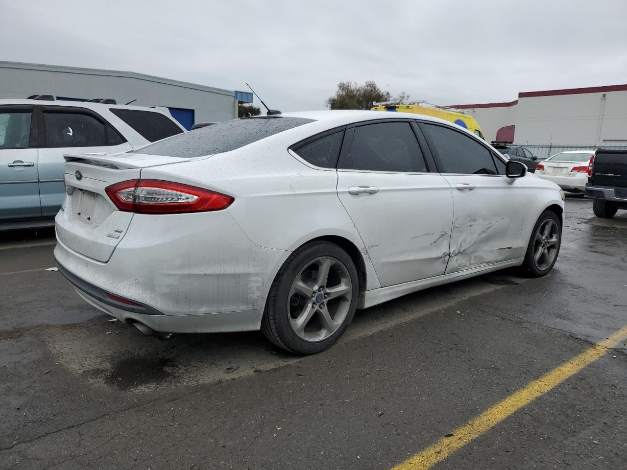2013 Ford Fusion - Image 3