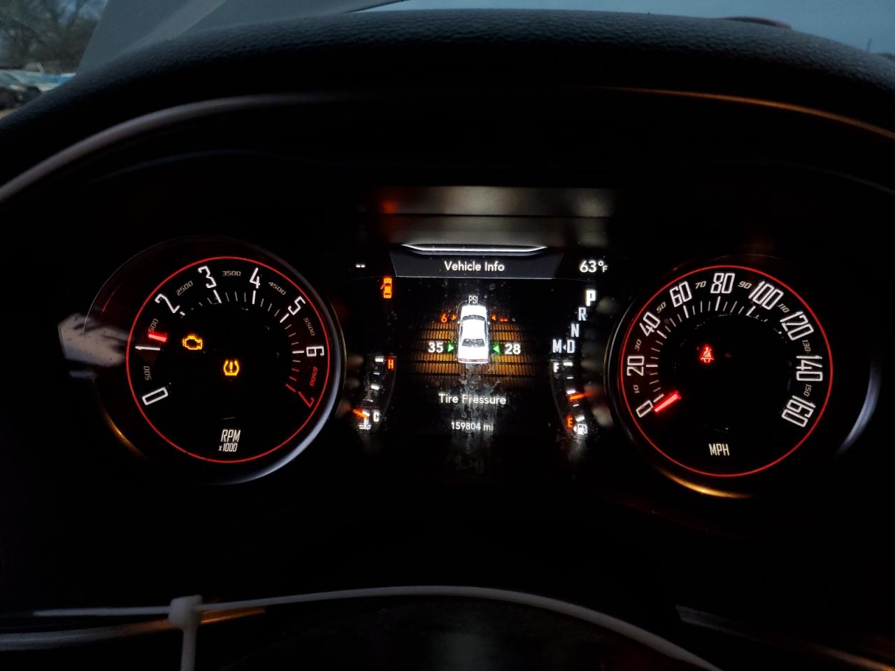 2019 Dodge Challenger - Image 9