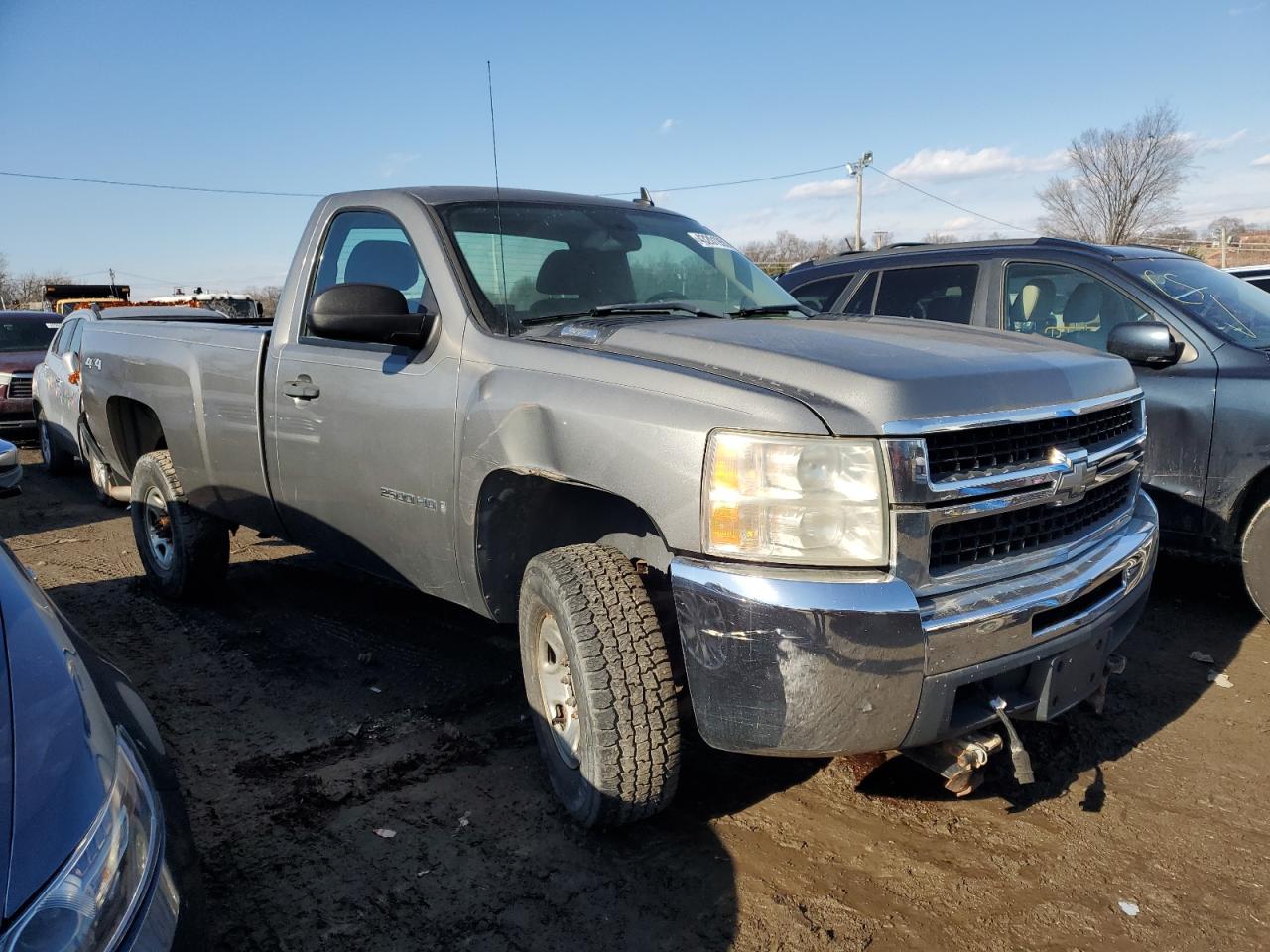 2007 Chevrolet Silverado - Image 4