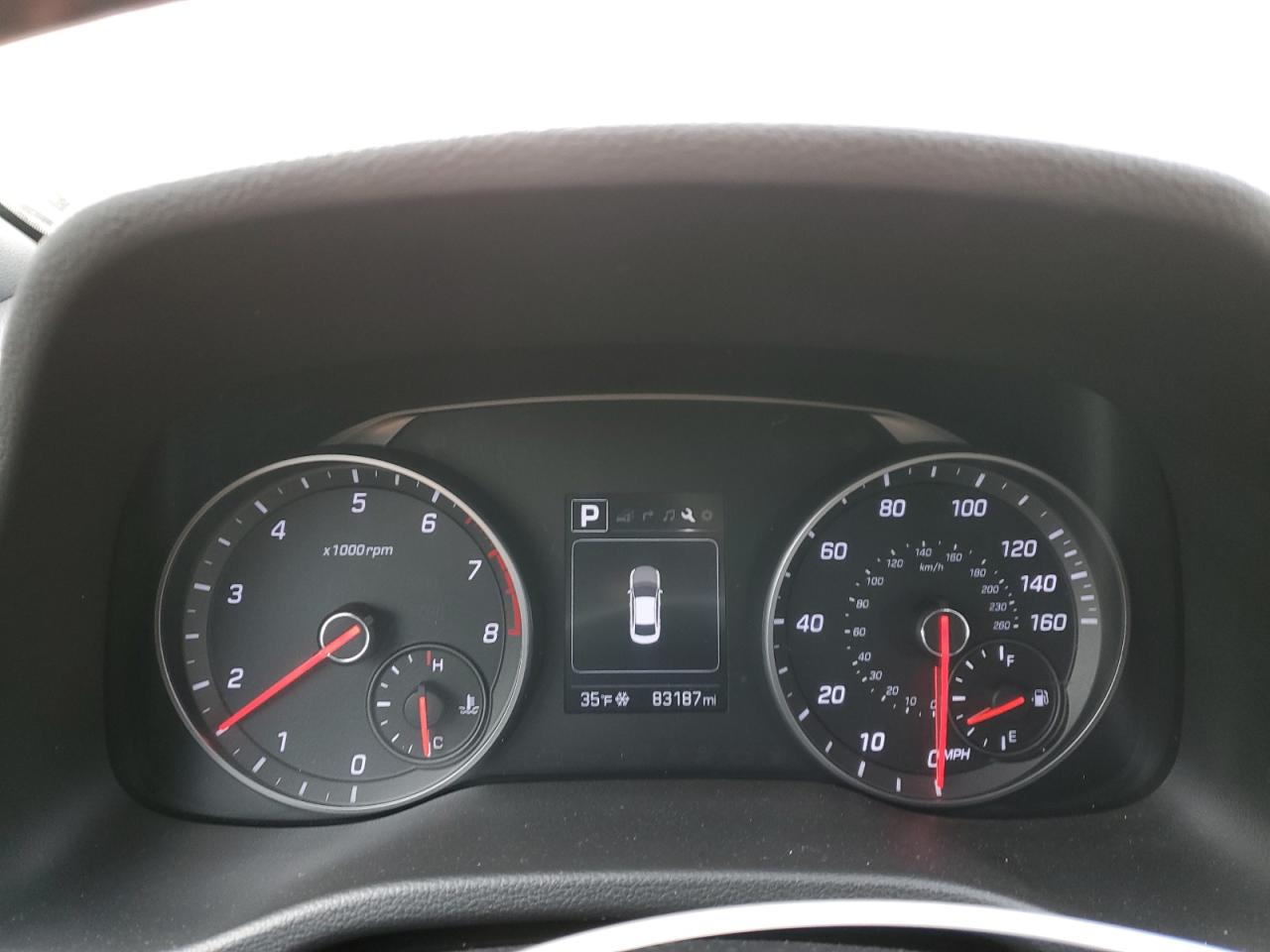 2017 Hyundai Elantra - Image 9
