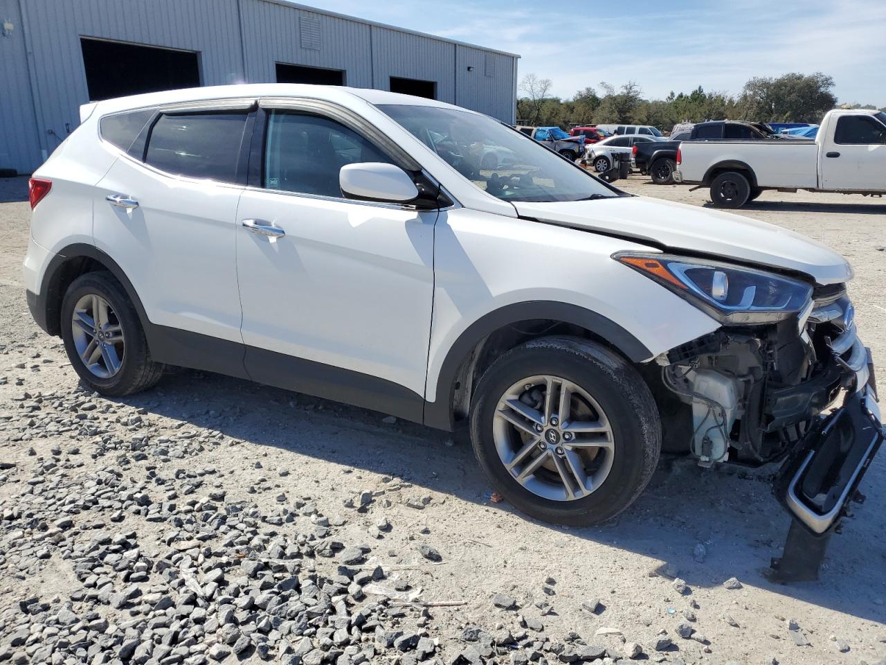2017 Hyundai Santa Fe - Image 4