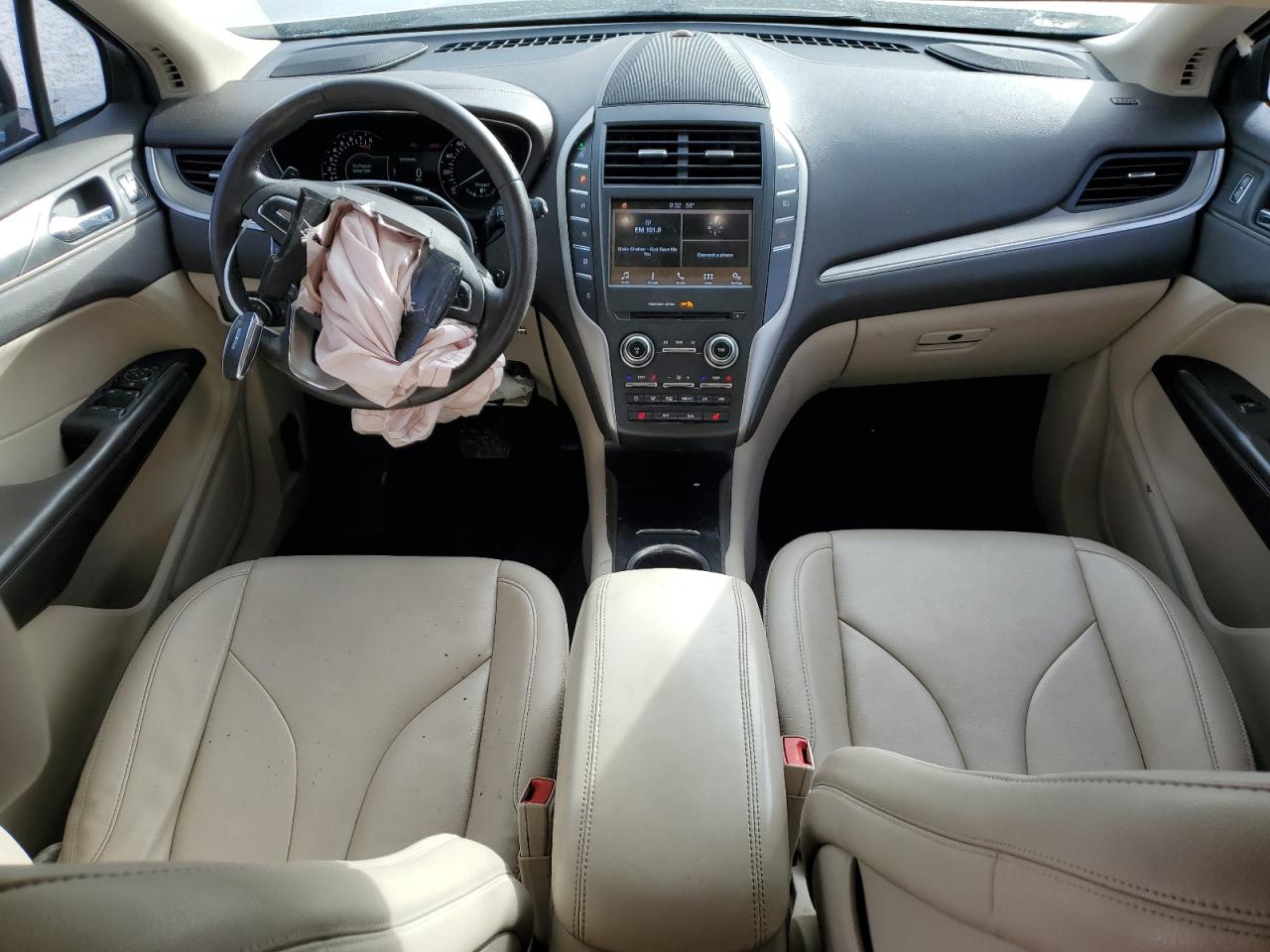 2018 Lincoln MKC - Image 8