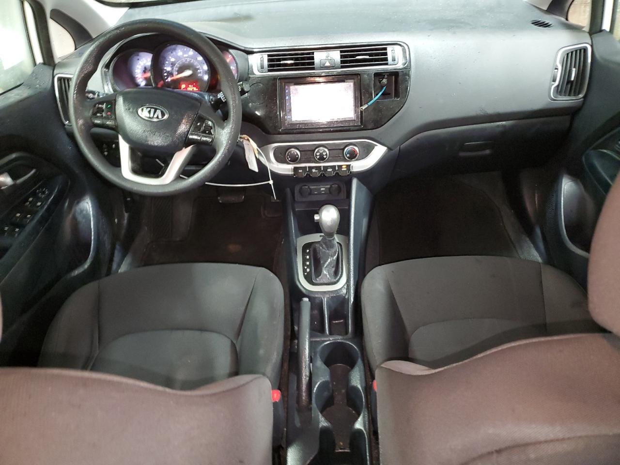 2016 Kia Rio - Image 8