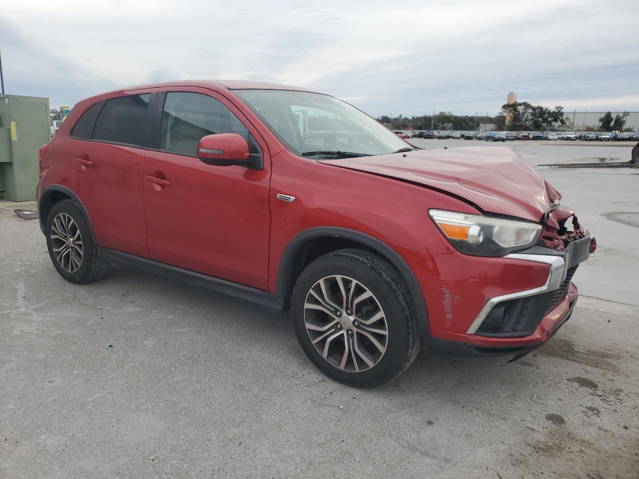 2019 Mitsubishi Outlander - Image 4