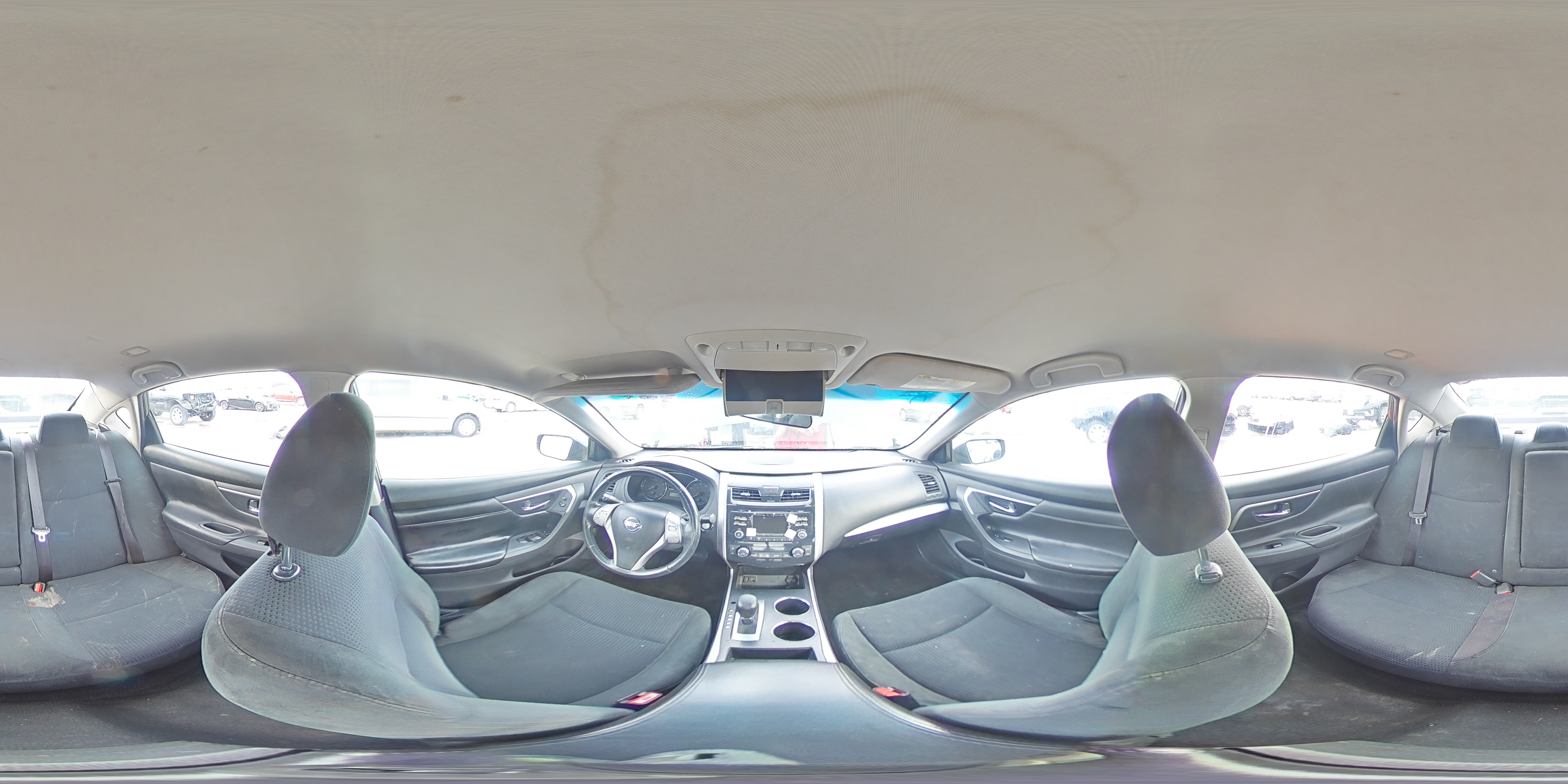 2015 Nissan Altima - Image 14