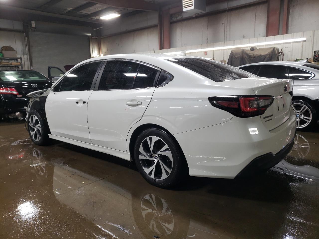 2022 Subaru Legacy - Image 2