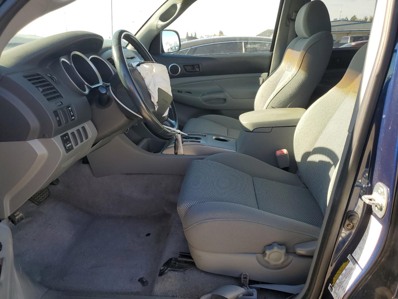 2006 Toyota Tacoma - Image 7