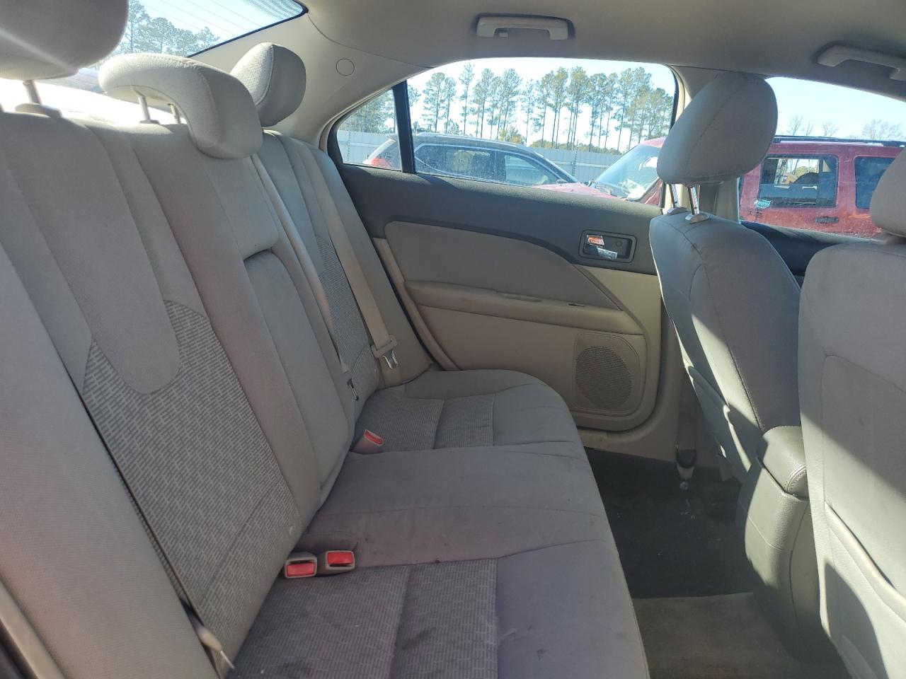 2012 Ford Fusion - Image 11
