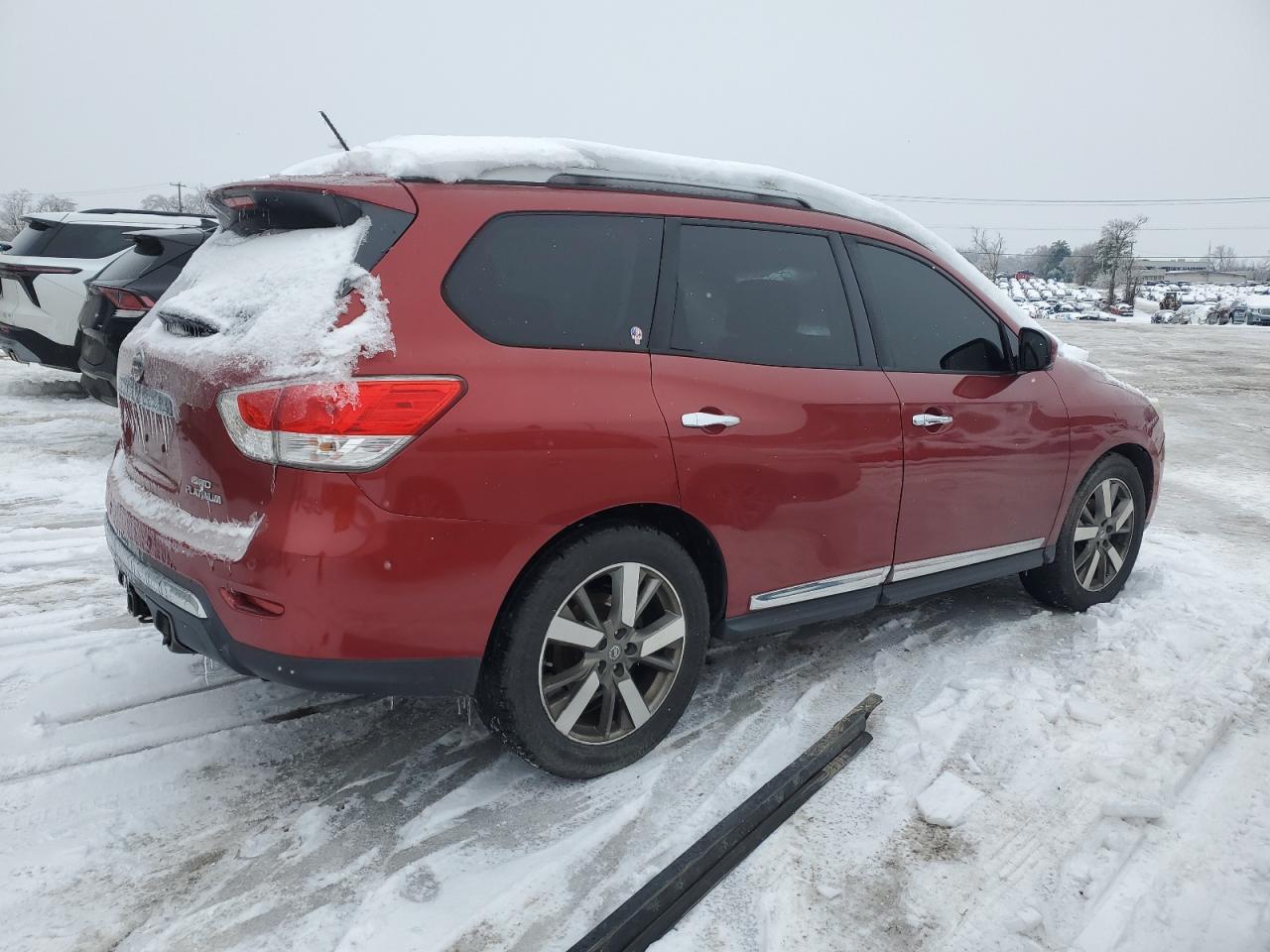 2013 Nissan Pathfinder - Image 3