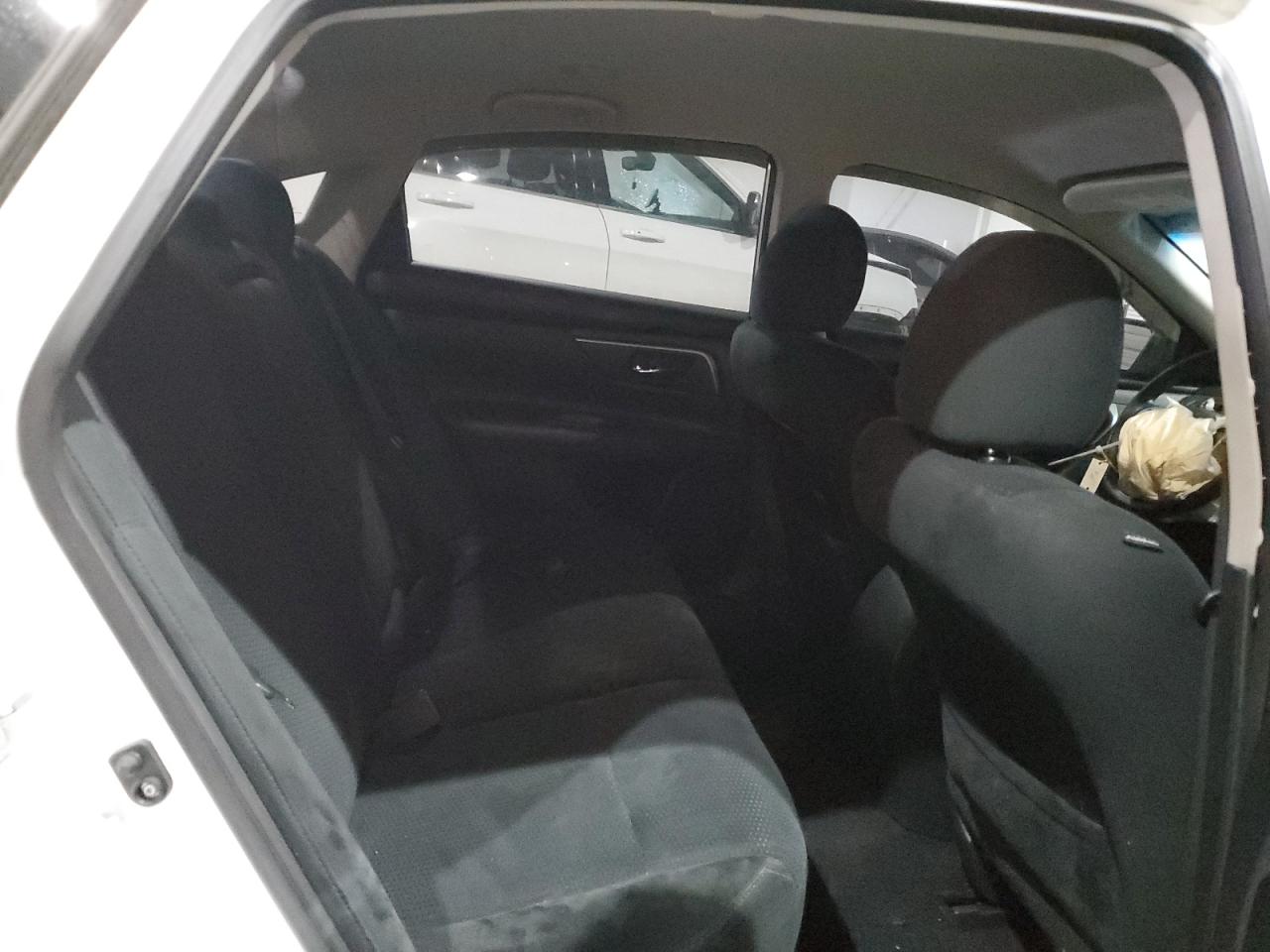 2015 Nissan Altima - Image 11