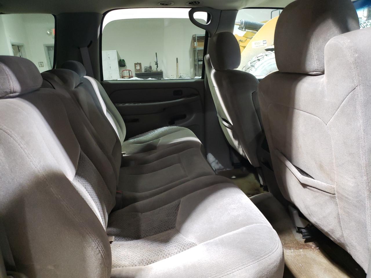 2005 Chevrolet Suburban K1500 VIN: 3GNFK16Z85G165725 Lot: 41386595