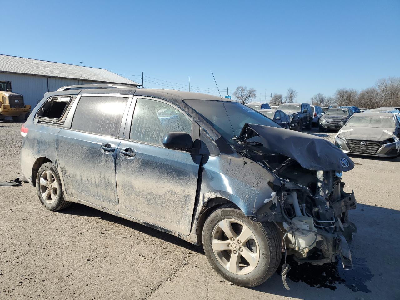 2011 Toyota Sienna - Image 4