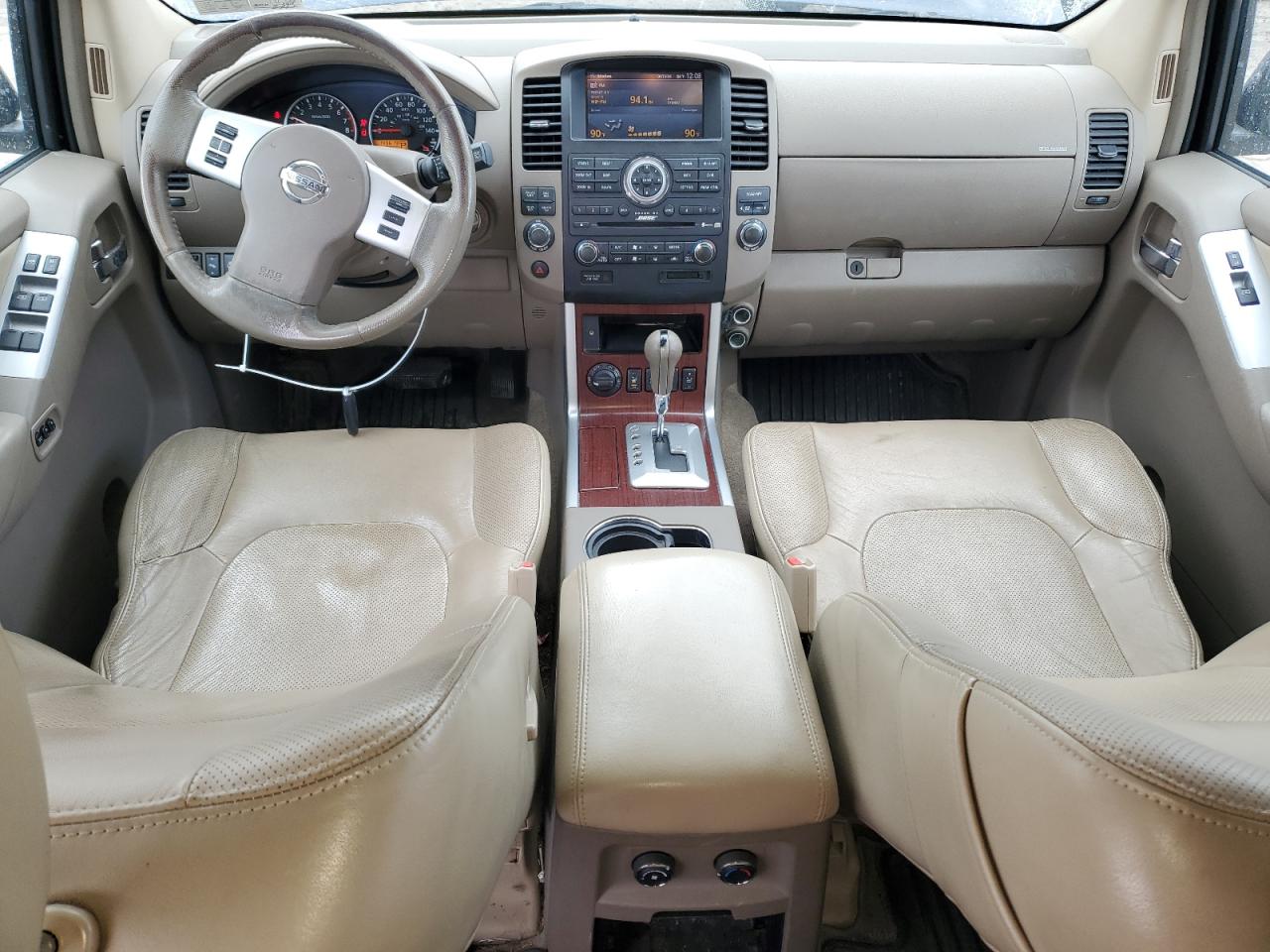 2011 Nissan Pathfinder - Image 8