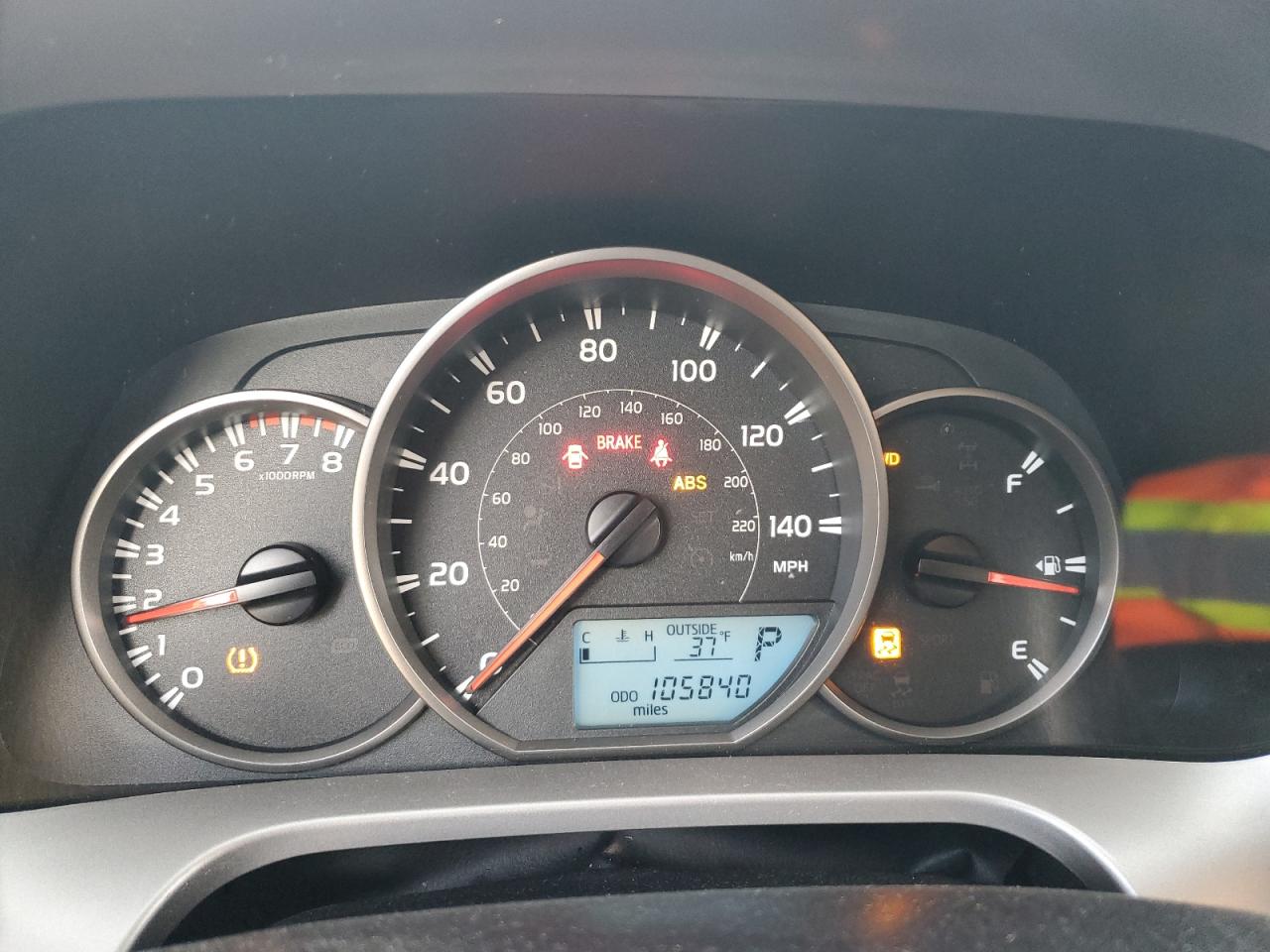2016 Toyota RAV 4 - Image 9