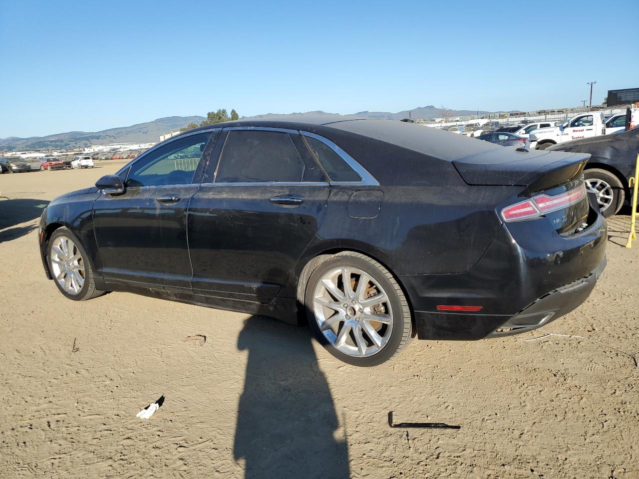 2016 Lincoln MKZ - Image 2