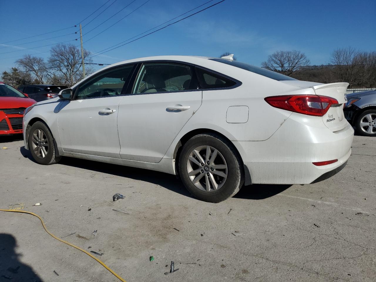 2016 Hyundai Sonata - Image 2