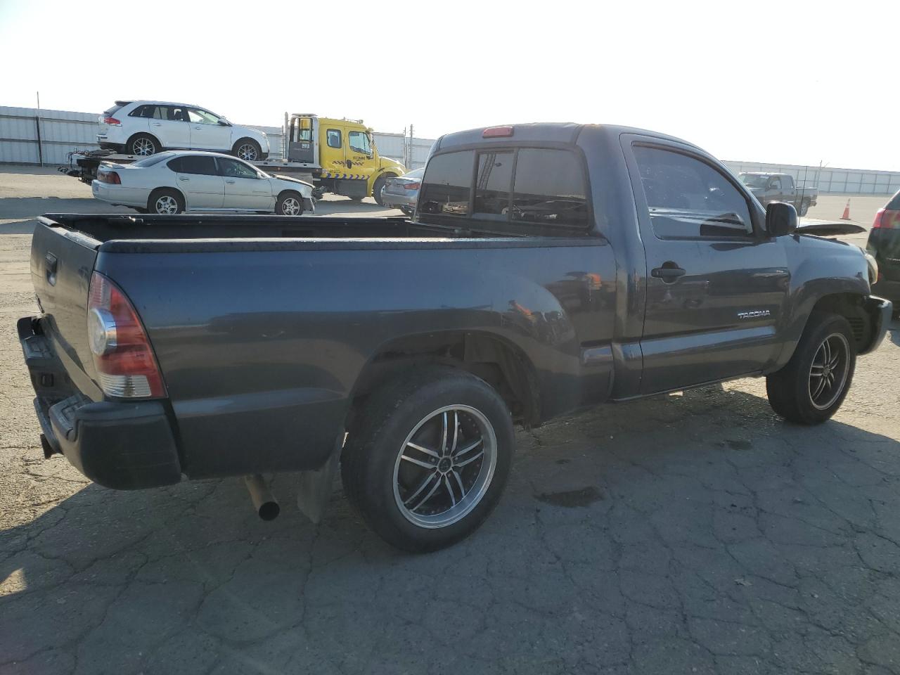 2009 Toyota Tacoma - Image 3