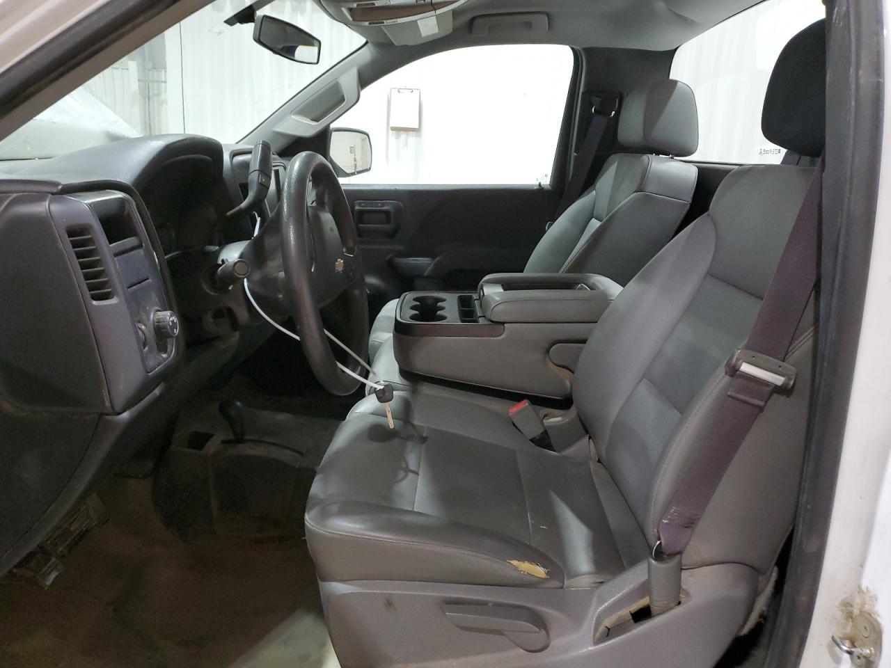 2017 Chevrolet Silverado - Image 7