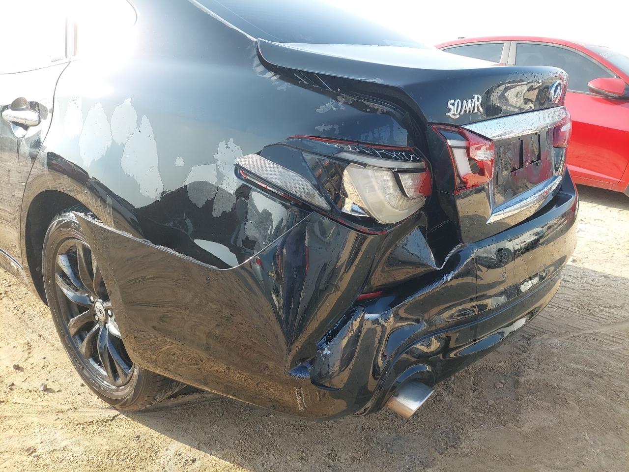 JNKBY1AP9JM370018 - 2018 INFINITI Q70 - #88608025