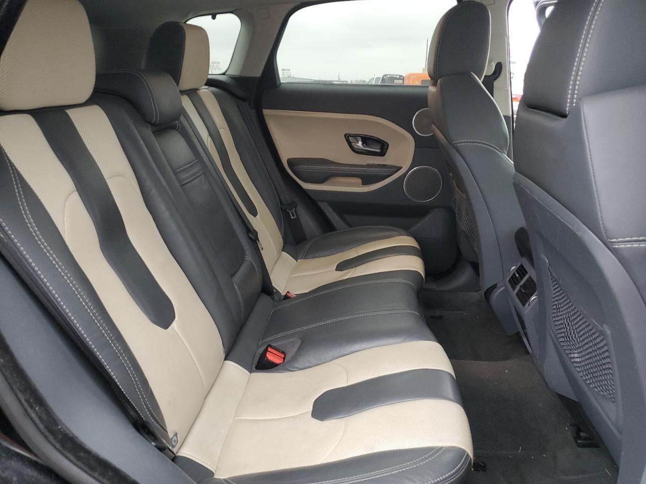 2013 Land Rover Range Rover - Image 10