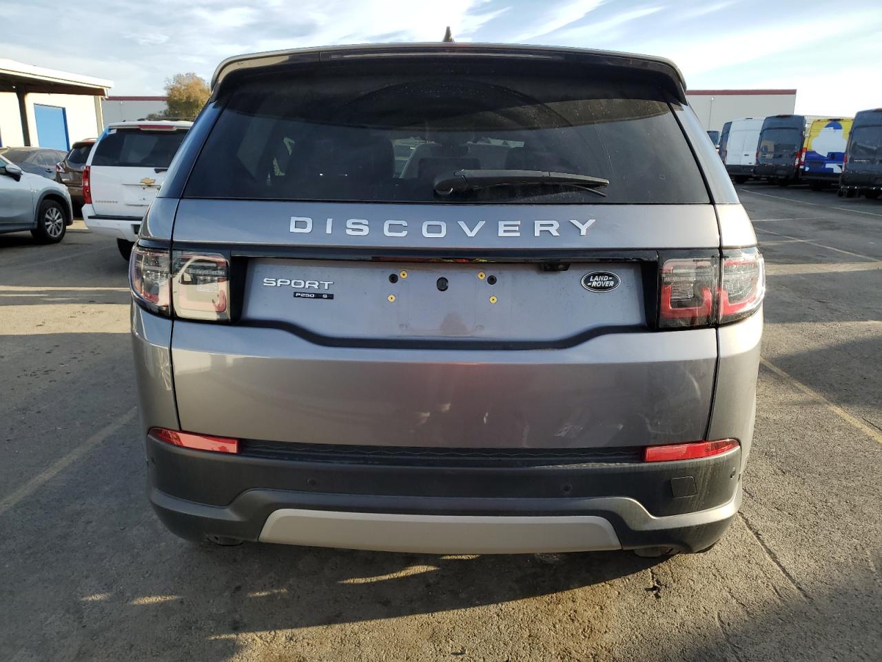 2020 Land Rover Discovery - Image 6