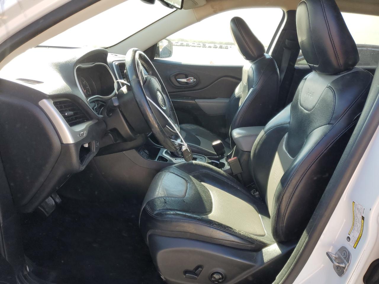 2014 Jeep Grand Cherokee - Image 7