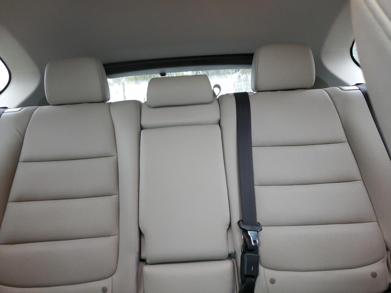 2015 Mazda CX-5 - Image 10