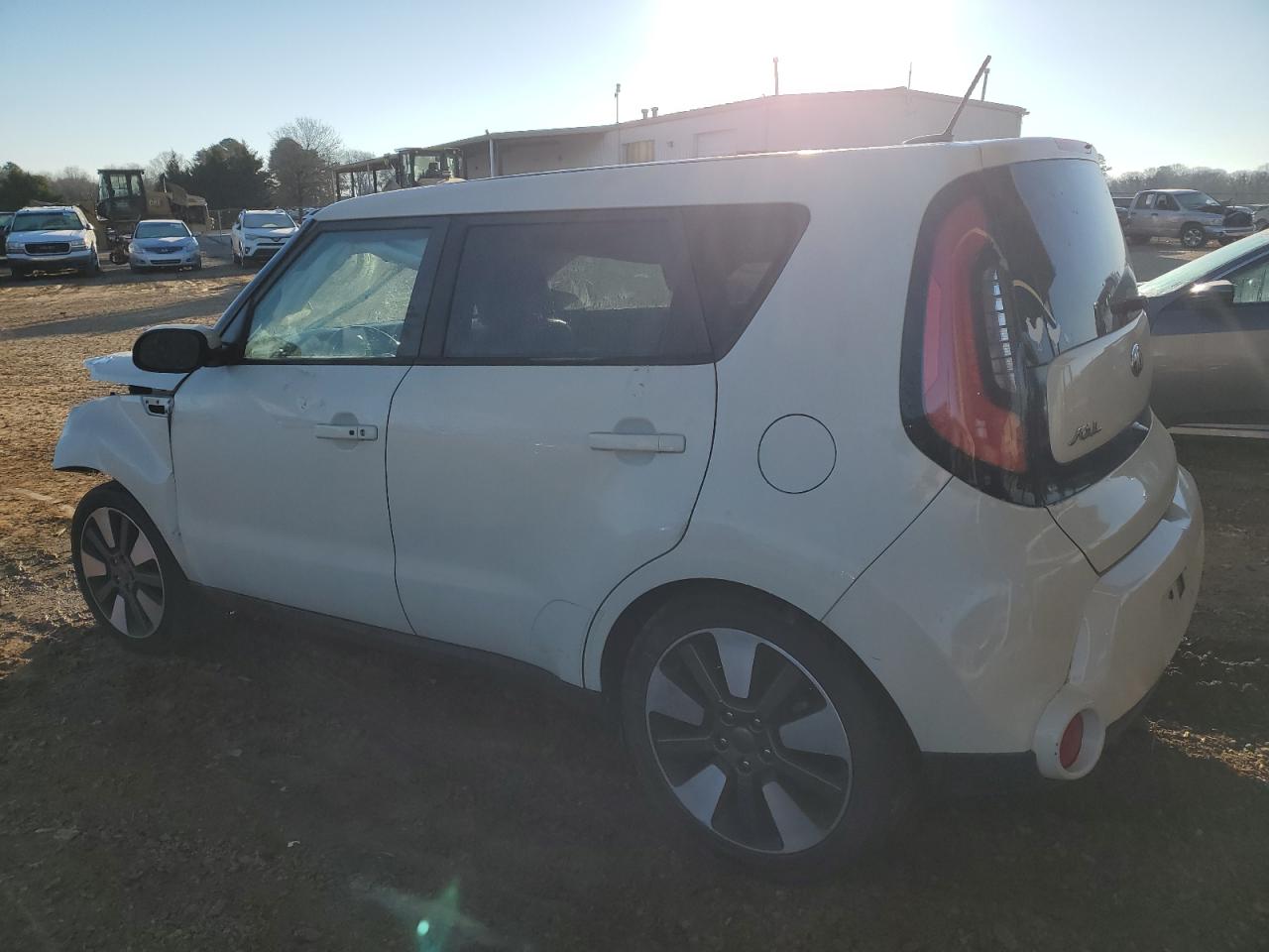 2016 Kia Soul - Image 2