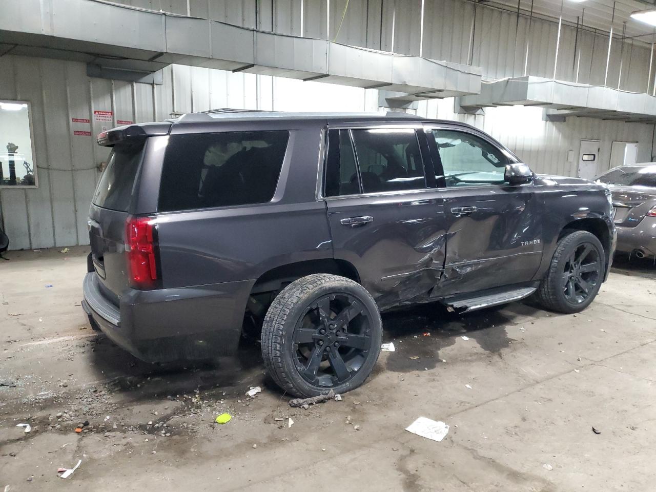 2018 Chevrolet Tahoe - Image 3